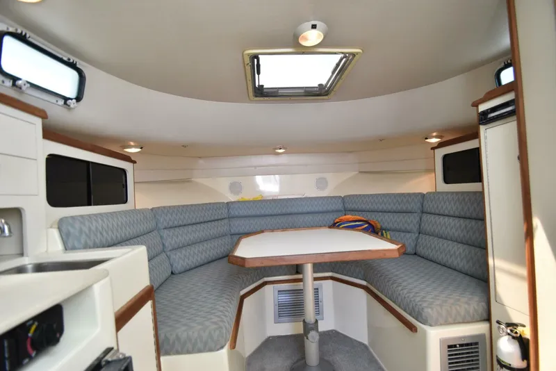 Slide: The Image of Albin 28 TE Pilothouse 1998 - 23