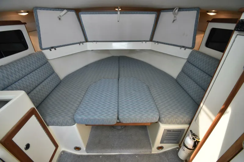 Slide: The Image of Albin 28 TE Pilothouse 1998 - 30
