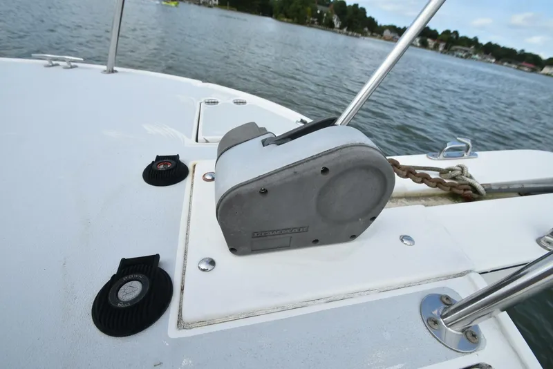 Slide: The Image of Albin 28 TE Pilothouse 1998 - 44