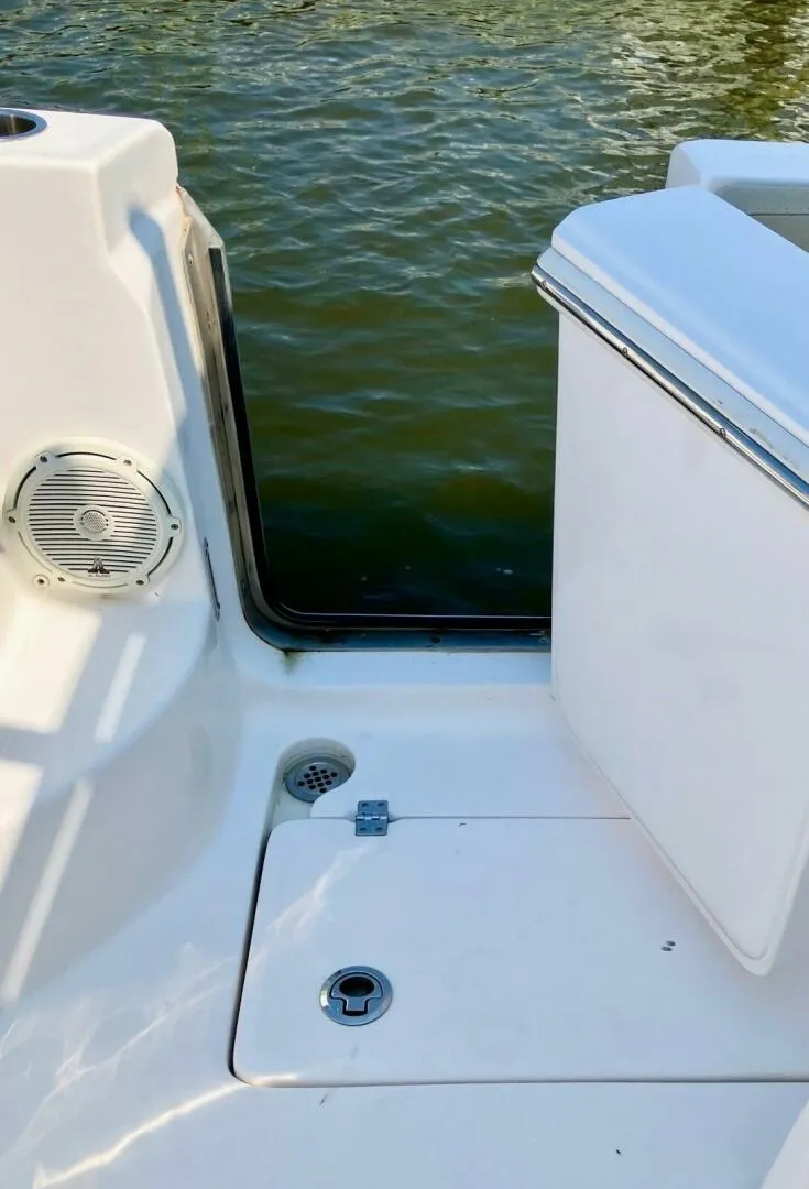 Slide: The Image of Sea Fox 288 Commander 2018 - 7