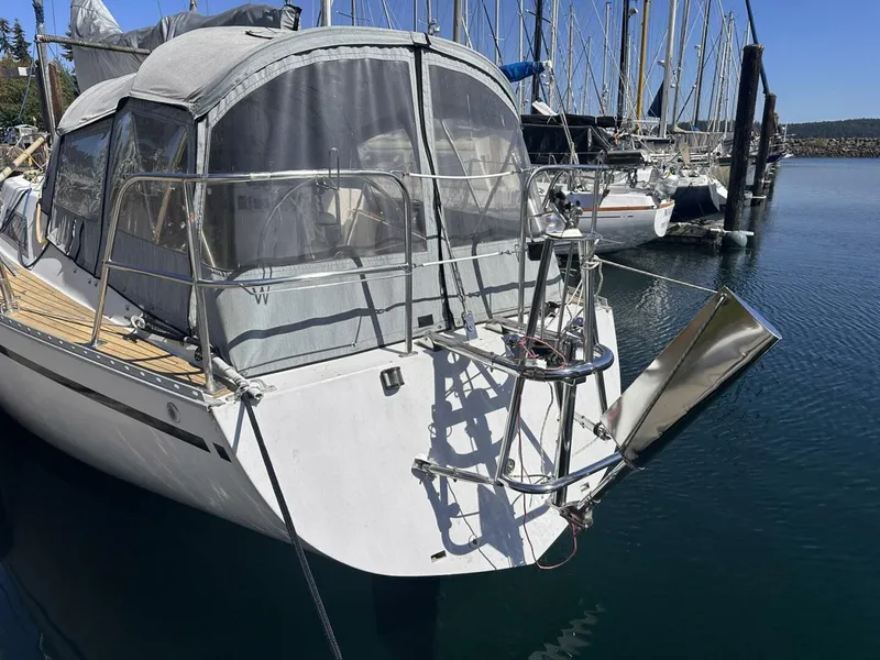 Slide: The Image of Custom Whiting Yachts 40 1985 - 6