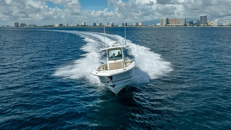 Slide: The Image of Boston Whaler 330 Outrage 2017 - 16