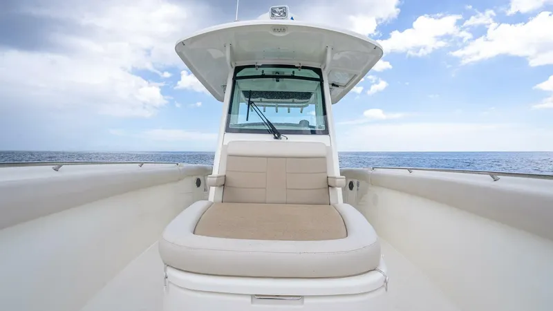 Slide: The Image of Boston Whaler 330 Outrage 2017 - 30