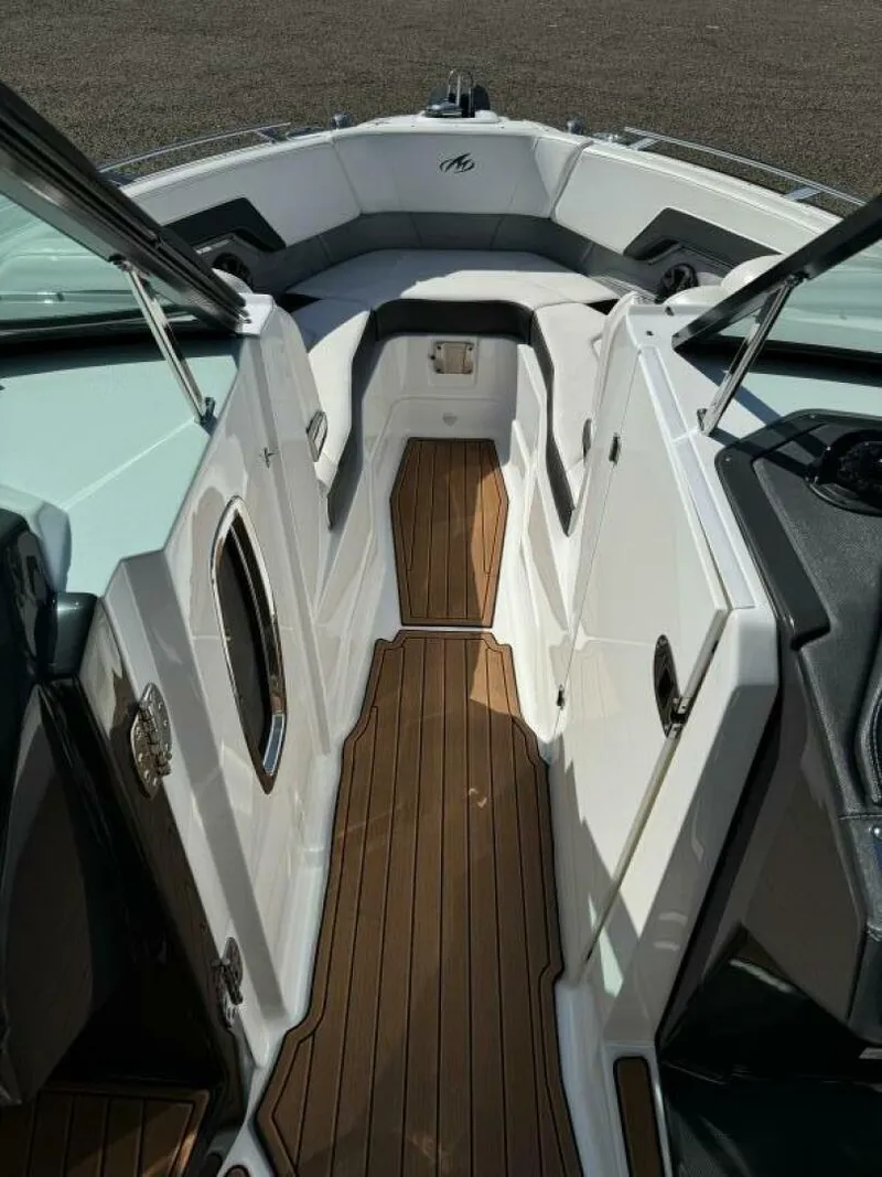 Slide: The Image of Monterey 278 SS 2017 - 11