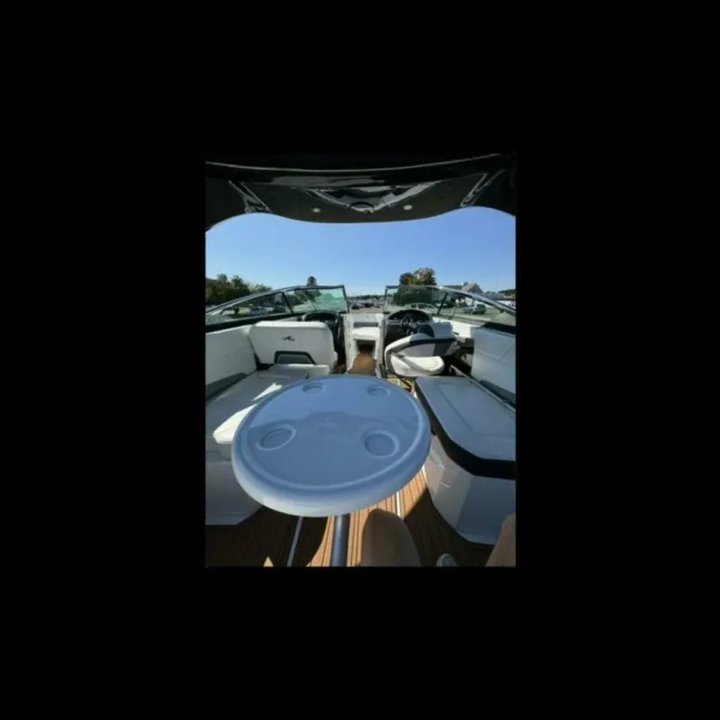 Slide: The Image of Monterey 278 SS 2017 - 19