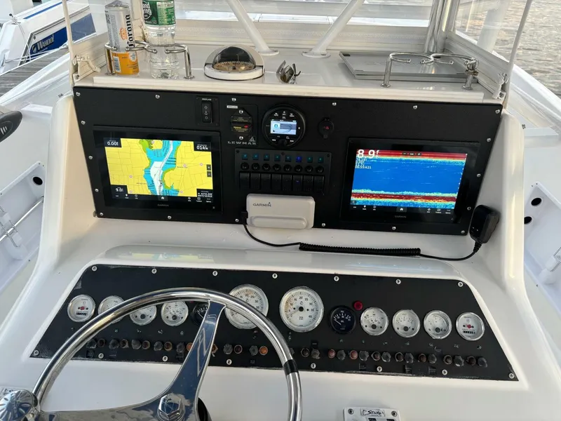 Slide: The Image of Strike Center Console 2000 - 9