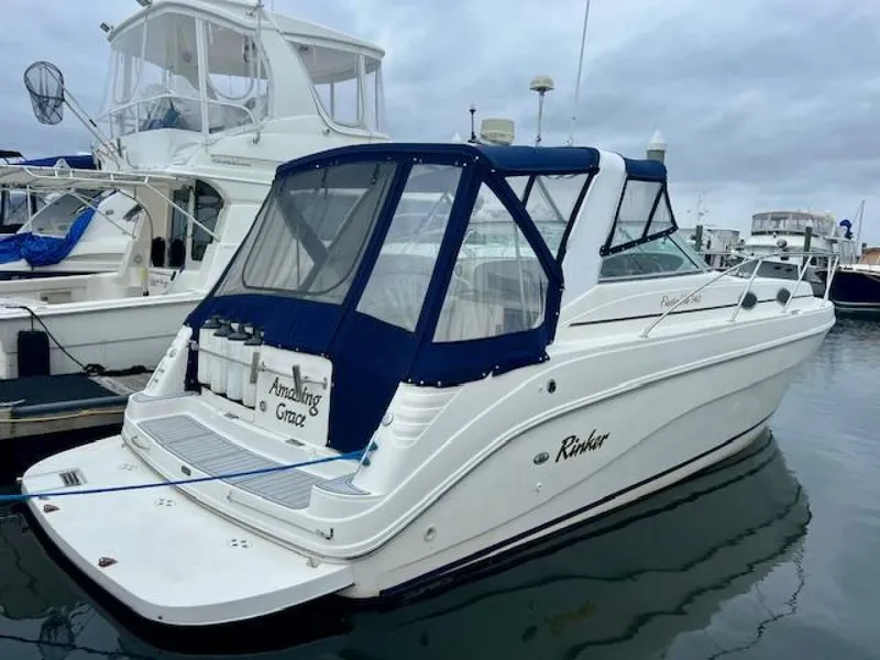 The Image of Rinker 342 Fiesta Vee 2000 - 0