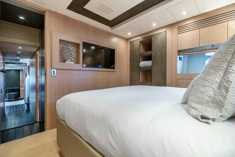 Slide: The Image of Overmarine Mangusta 108 2005 - 31