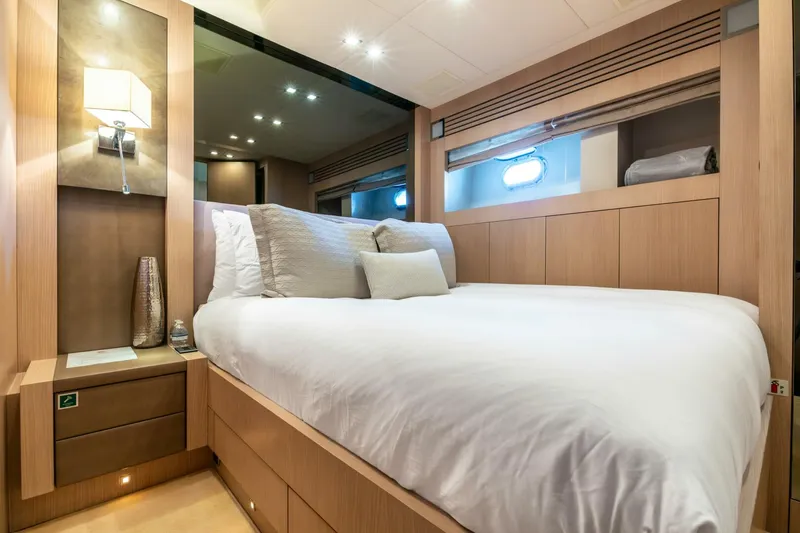 Slide: The Image of Overmarine Mangusta 108 2005 - 34