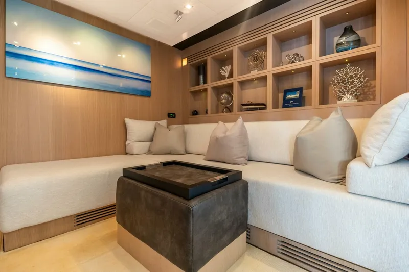 Slide: The Image of Overmarine Mangusta 108 2005 - 40
