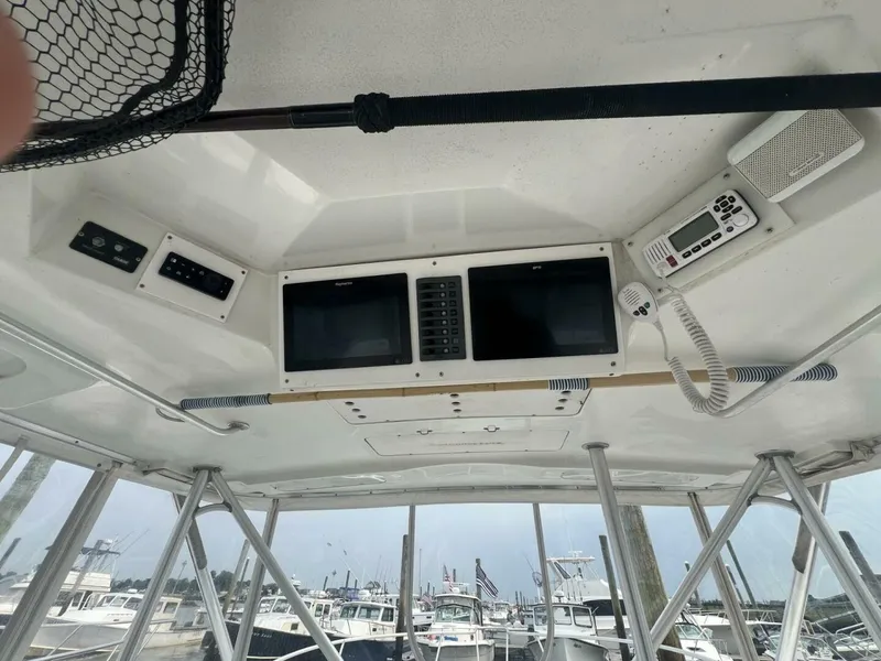 Slide: The Image of Luhrs 32 Open 1995 - 11