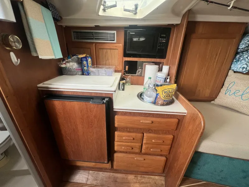 Slide: The Image of Luhrs 32 Open 1995 - 14