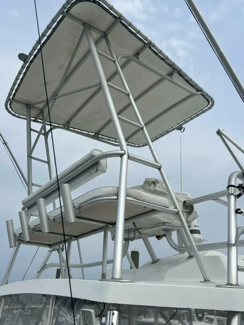 Slide: The Image of Luhrs 32 Open 1995 - 7