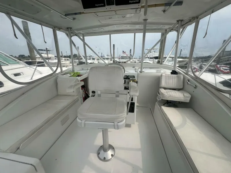Slide: The Image of Luhrs 32 Open 1995 - 8