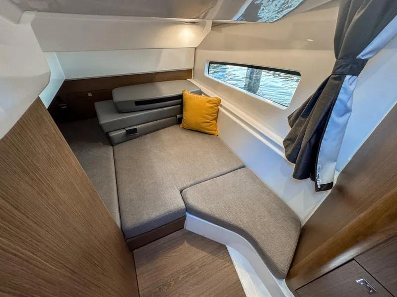 Slide: The Image of Beneteau Antares 9 2025 - 24