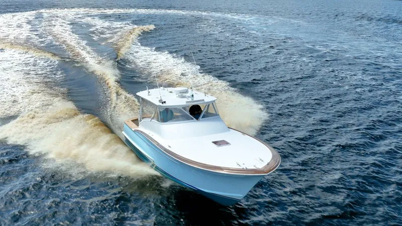 Slide: The Image of Winter Custom 38 Express 2012 - 16