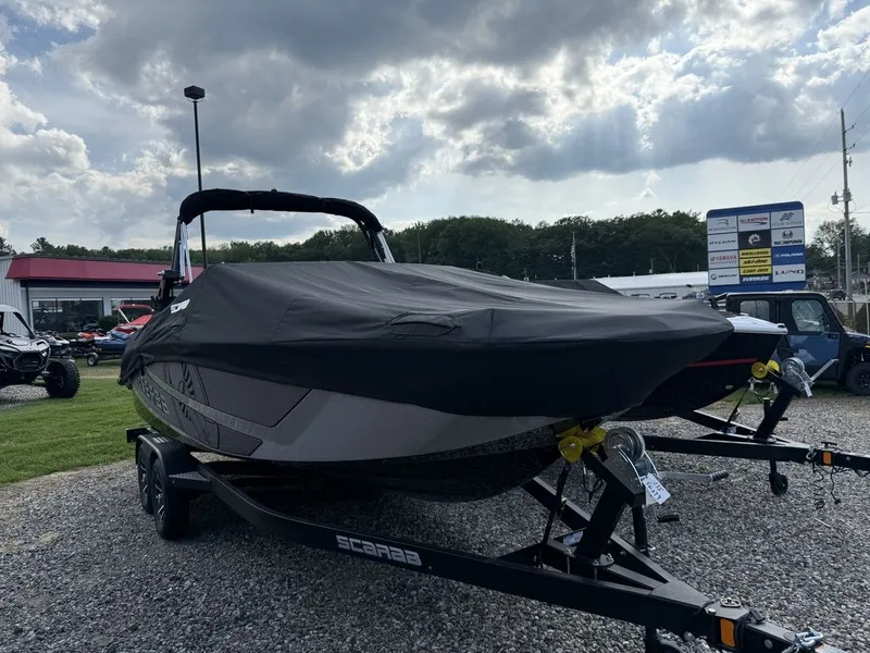 Slide: The Image of Scarab 235 LX 2026 - 27