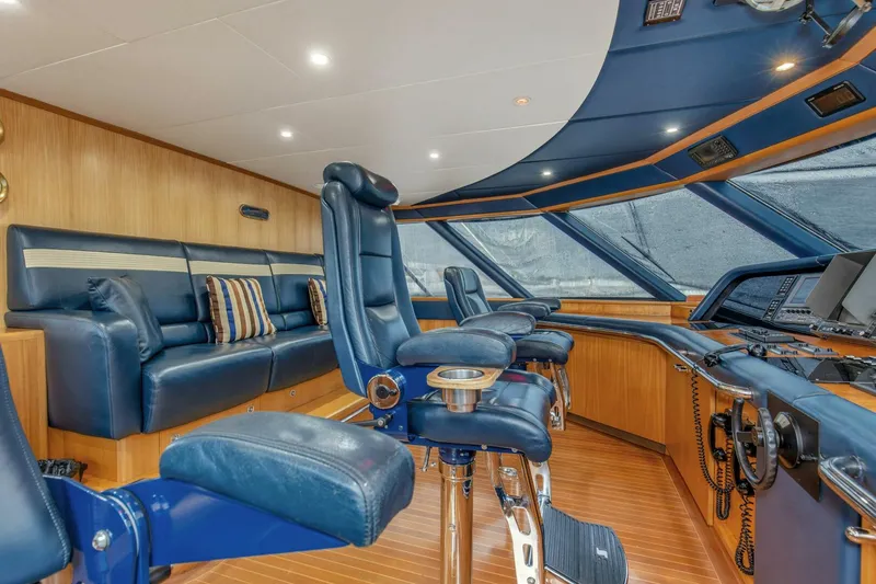 Slide: The Image of Feadship 116 Sport Fisher 1989 - 10