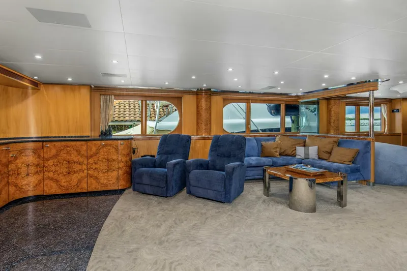 Slide: The Image of Feadship 116 Sport Fisher 1989 - 4