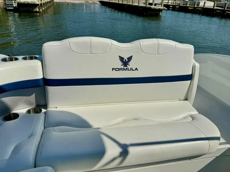 Slide: The Image of Formula 290 Bowrider 2012 - 13