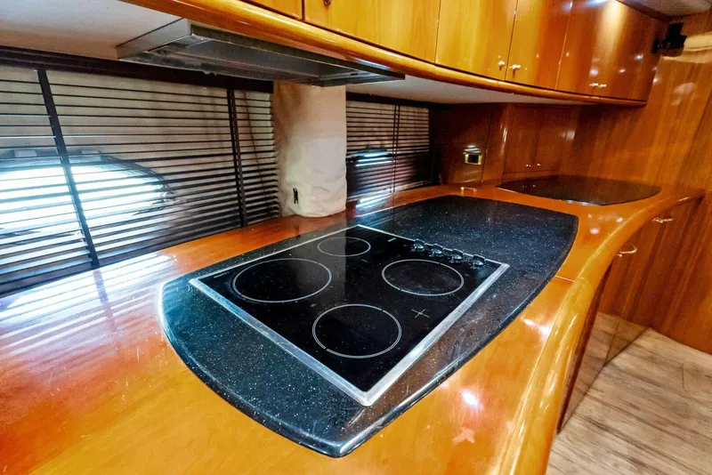 Slide: The Image of Sunseeker Predator 2001 - 32