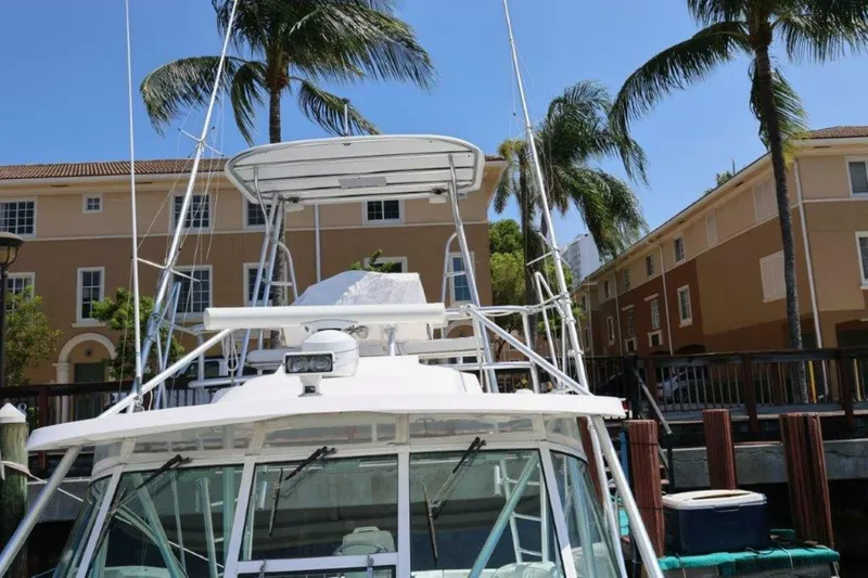 Slide: The Image of Luhrs 32 Open 2007 - 16