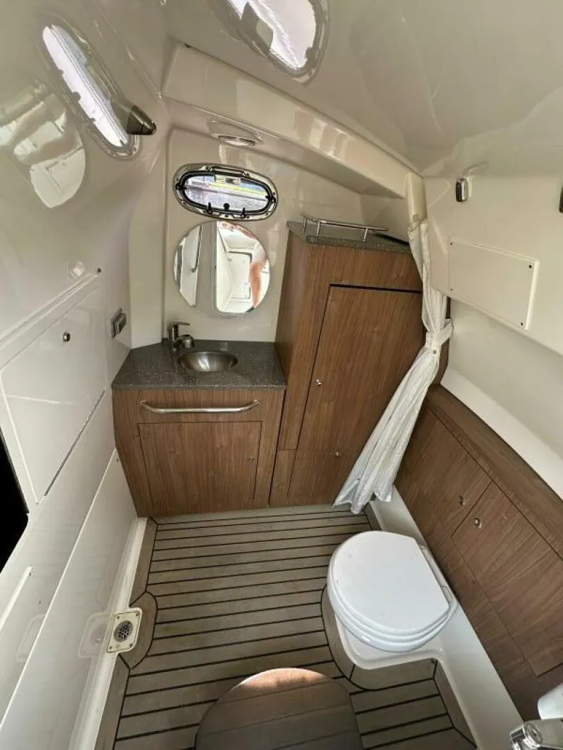 Slide: The Image of Boston Whaler 350 Outrage 2017 - 18