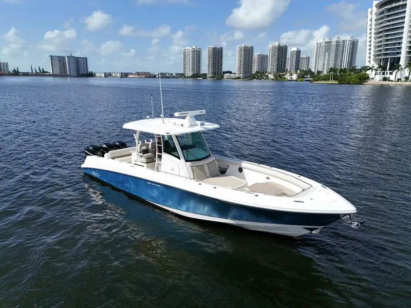 Slide: The Image of Boston Whaler 350 Outrage 2017 - 4