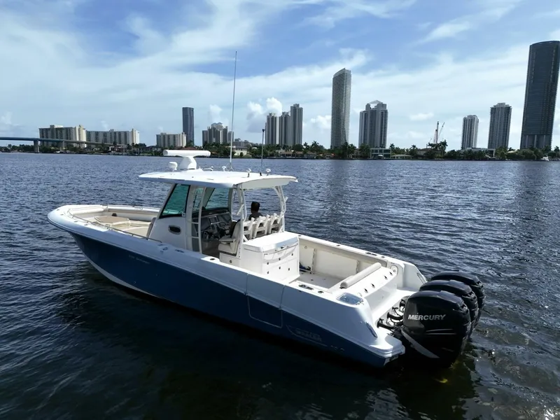 Slide: The Image of Boston Whaler 350 Outrage 2017 - 7