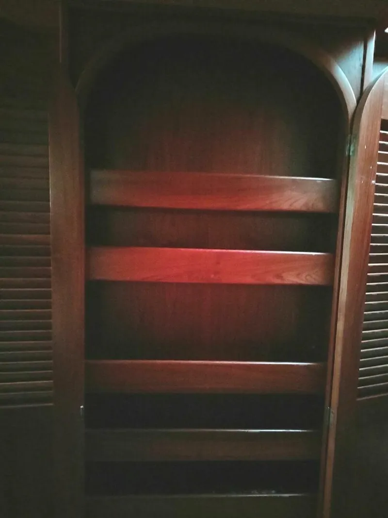 Slide: The Image of Brewer STEEL HULL Kaiulani 1988 - 32