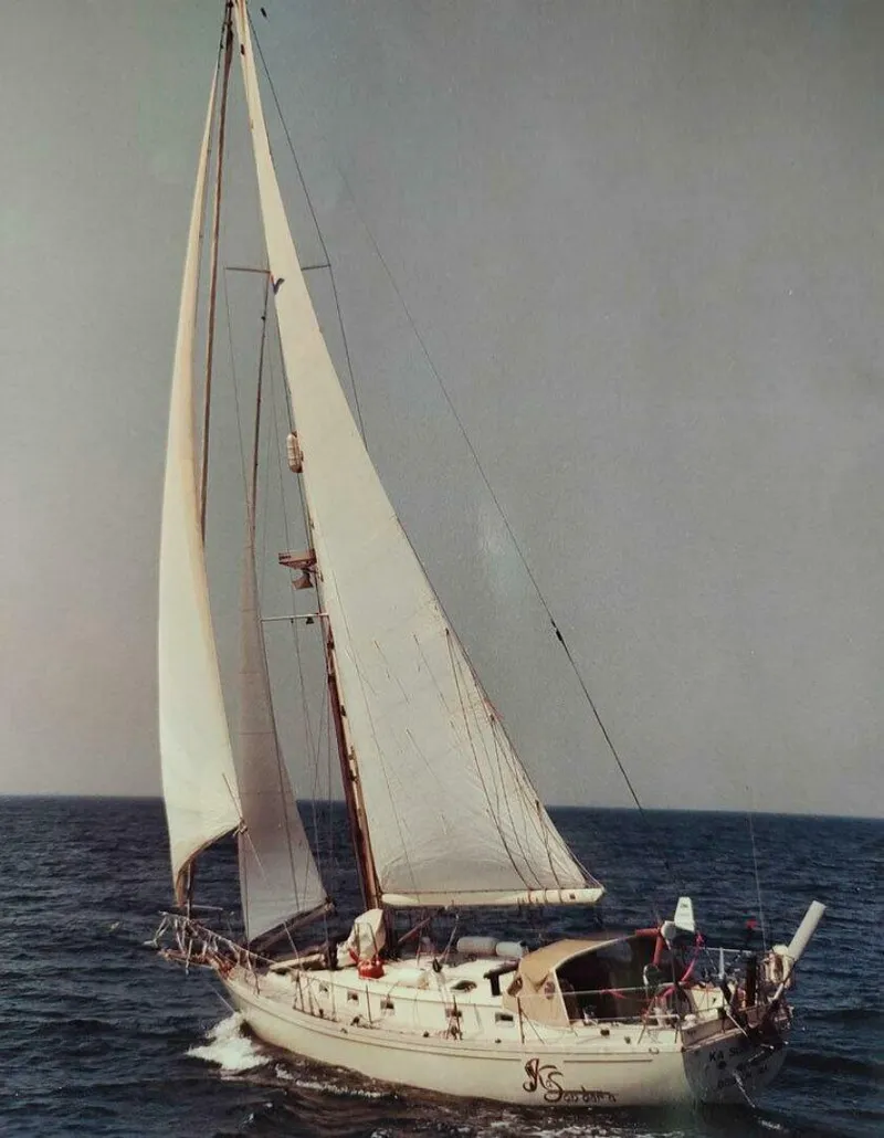 Slide: The Image of Brewer Kaiulani 1988 - 33