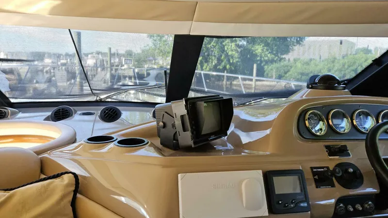 Slide: The Image of Carver Yachts 450 Voyager 2000 - 15