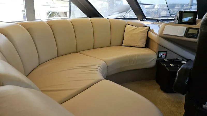 Slide: The Image of Carver Yachts 450 Voyager 2000 - 3
