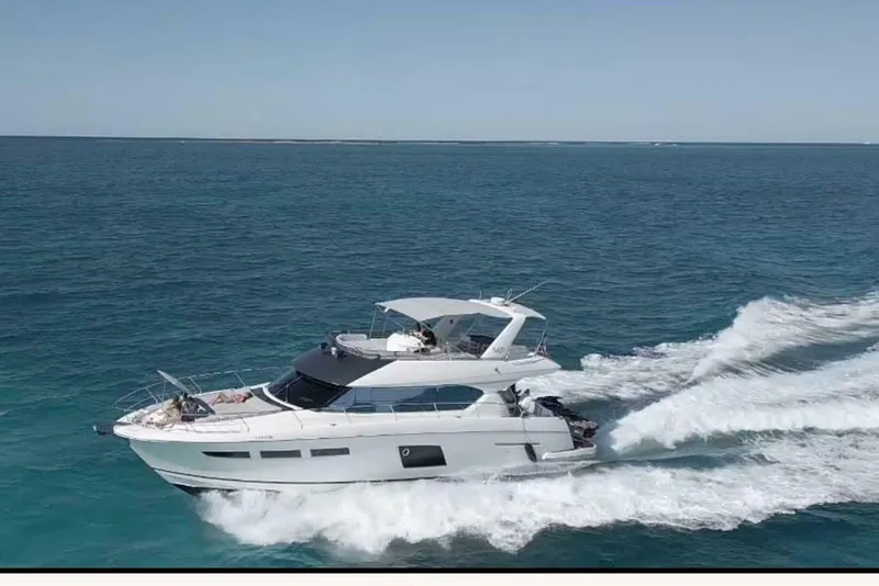 Slide: The Image of Prestige 620 2013 - 35