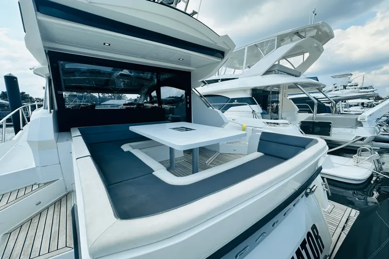 Slide: The Image of Galeon 485 HTS 2018 - 16