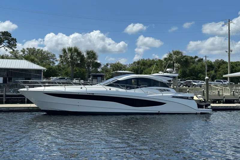 Slide: The Image of Galeon 485 HTS 2018 - 2