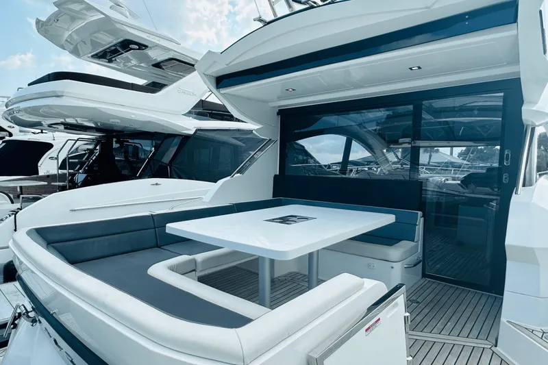 Slide: The Image of Galeon 485 HTS 2018 - 42