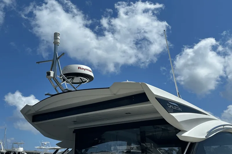 Slide: The Image of Galeon 485 HTS 2018 - 9
