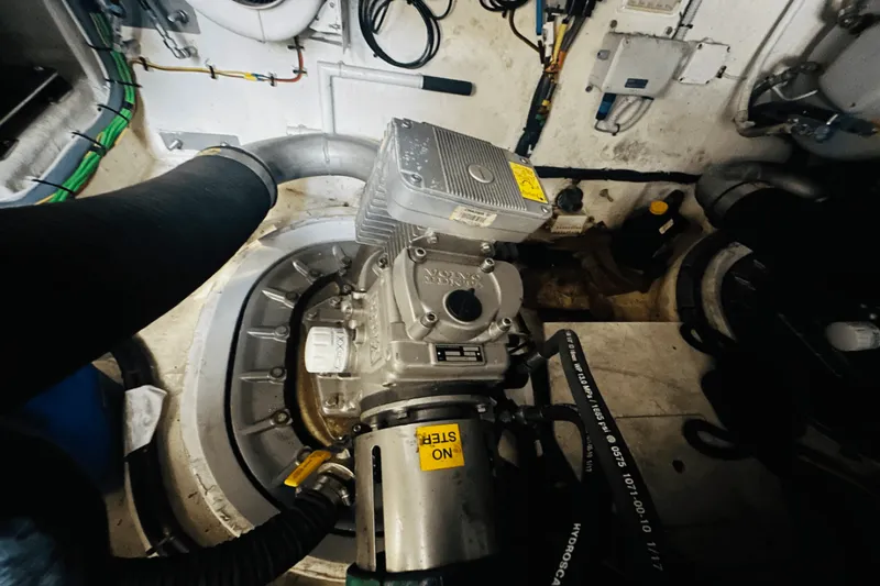 Slide: The Image of Galeon 485 HTS 2018 - 92