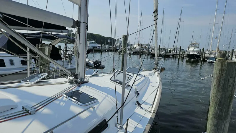 Slide: The Image of Beneteau Limited Edition 411 2002 - 41