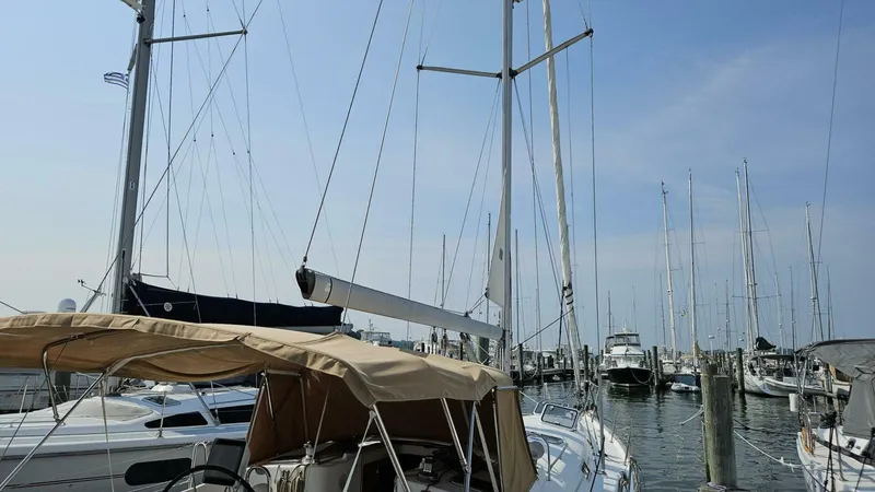 Slide: The Image of Beneteau Limited Edition 411 2002 - 43