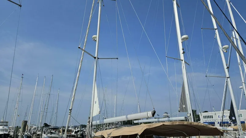 Slide: The Image of Beneteau Limited Edition 411 2002 - 44