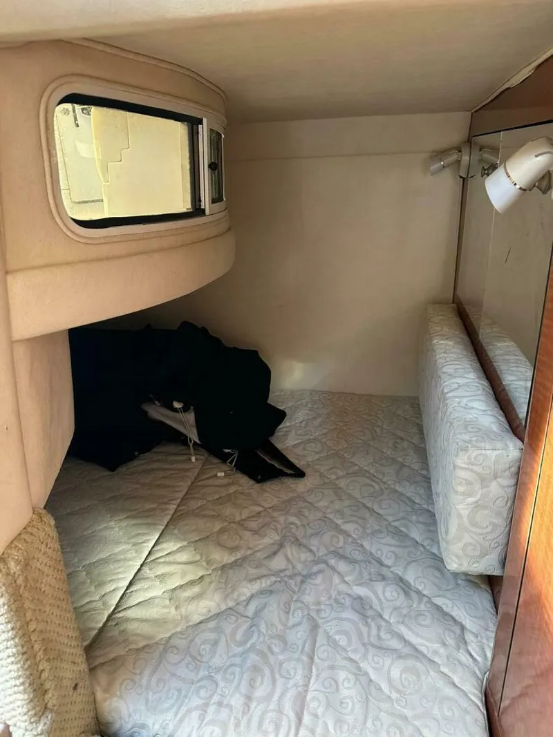 Slide: The Image of Sea Ray 280 Sundancer 2005 - 11