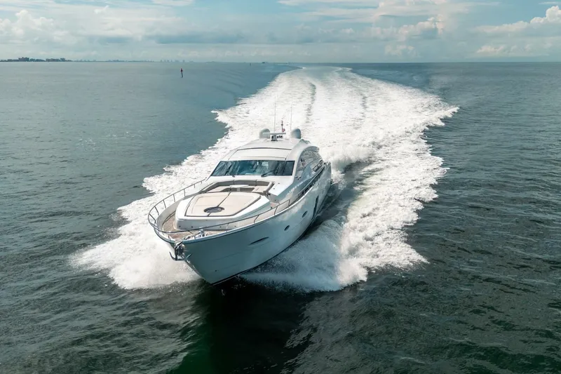 Slide: The Image of Pershing 80 2010 - 4
