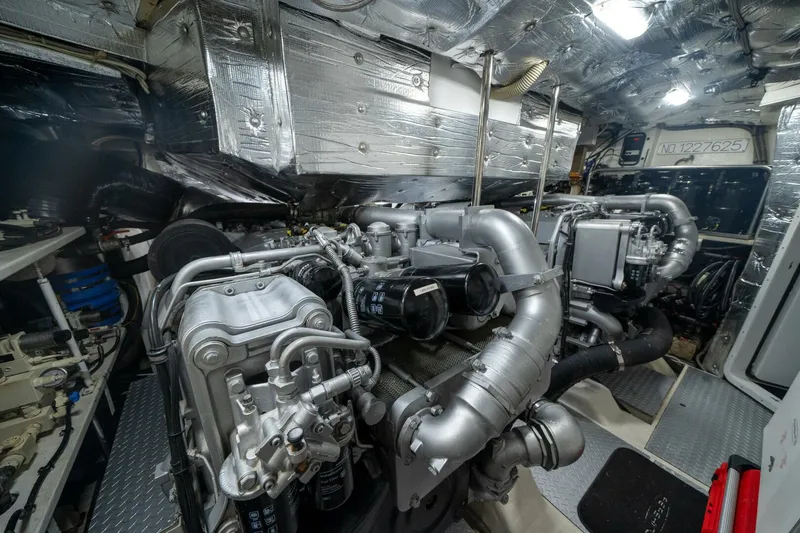 Slide: The Image of Pershing 80 2010 - 67
