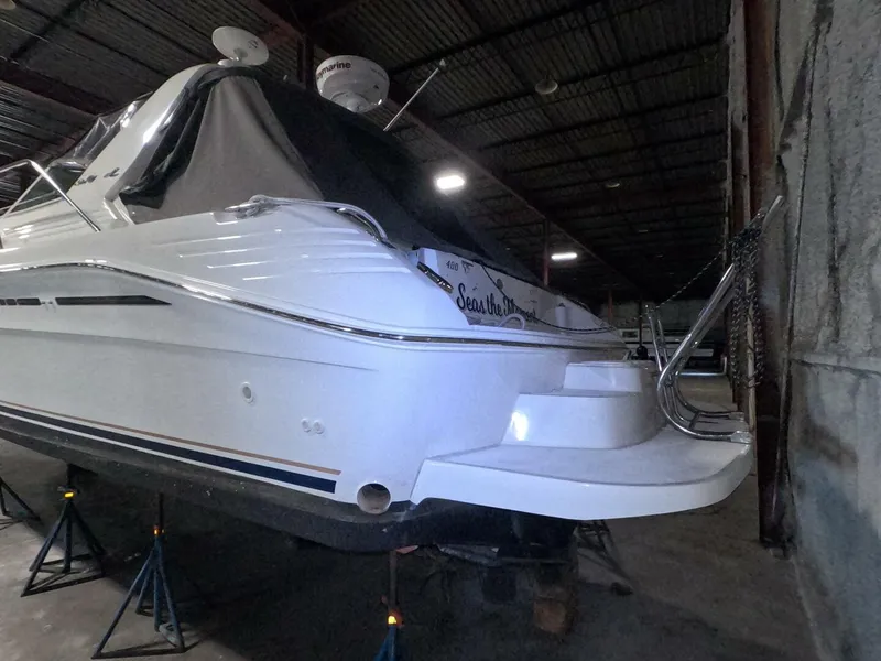 Slide: The Image of Sea Ray 400 Express 1995 - 13