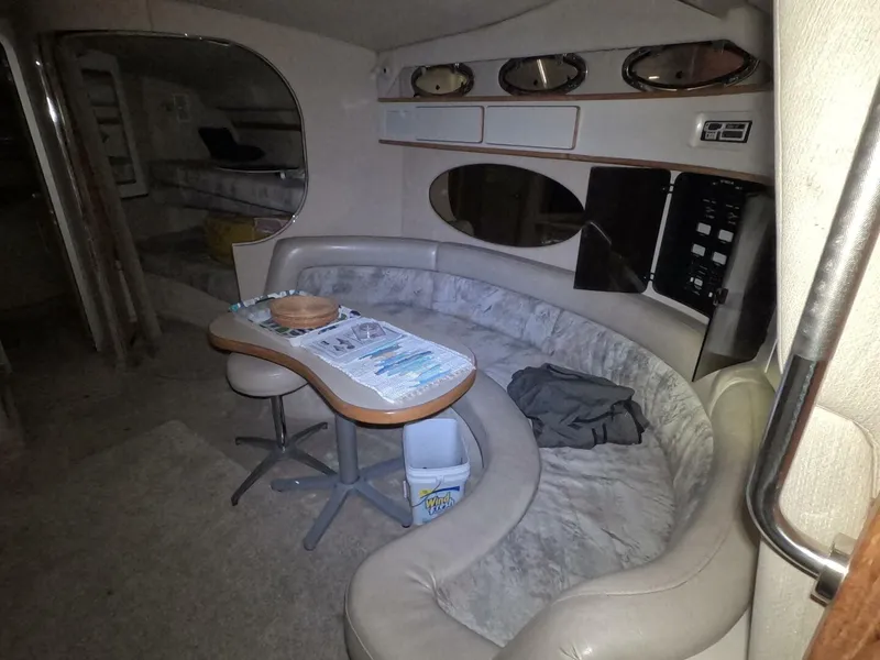 Slide: The Image of Sea Ray 400 Express 1995 - 21