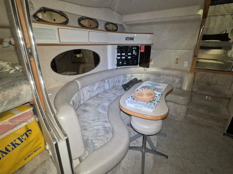 Slide: The Image of Sea Ray 400 Express 1995 - 30