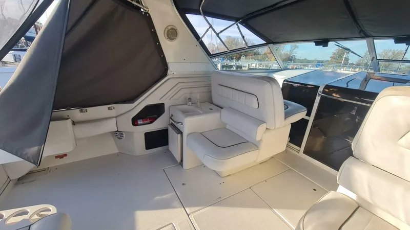 Slide: The Image of Sea Ray 400 Express 1995 - 4
