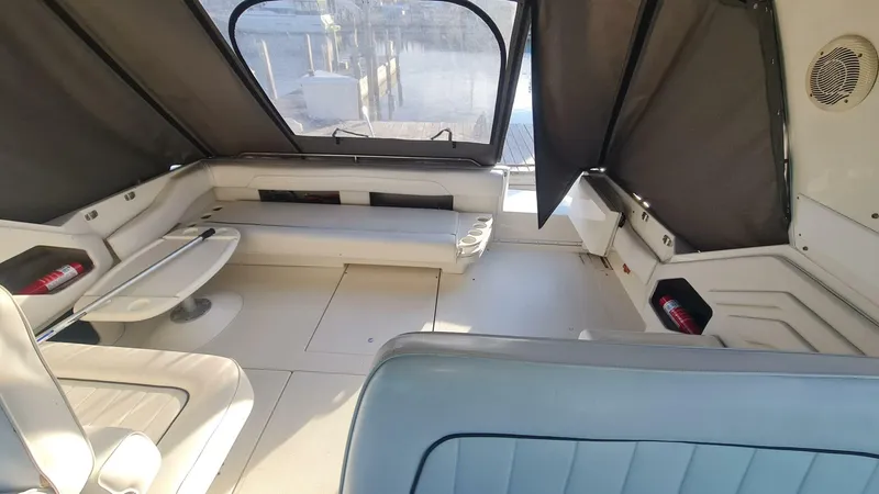 Slide: The Image of Sea Ray 400 Express 1995 - 8